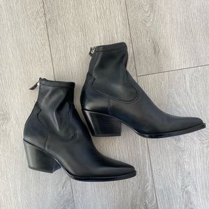 dolce vita black booties